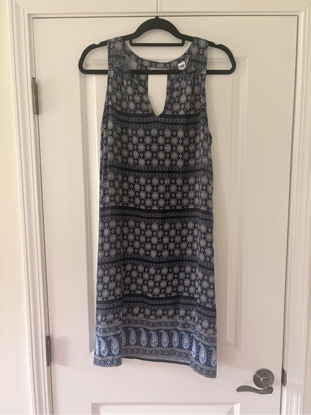 Old Navy Navy and White Patterned Shift Dress